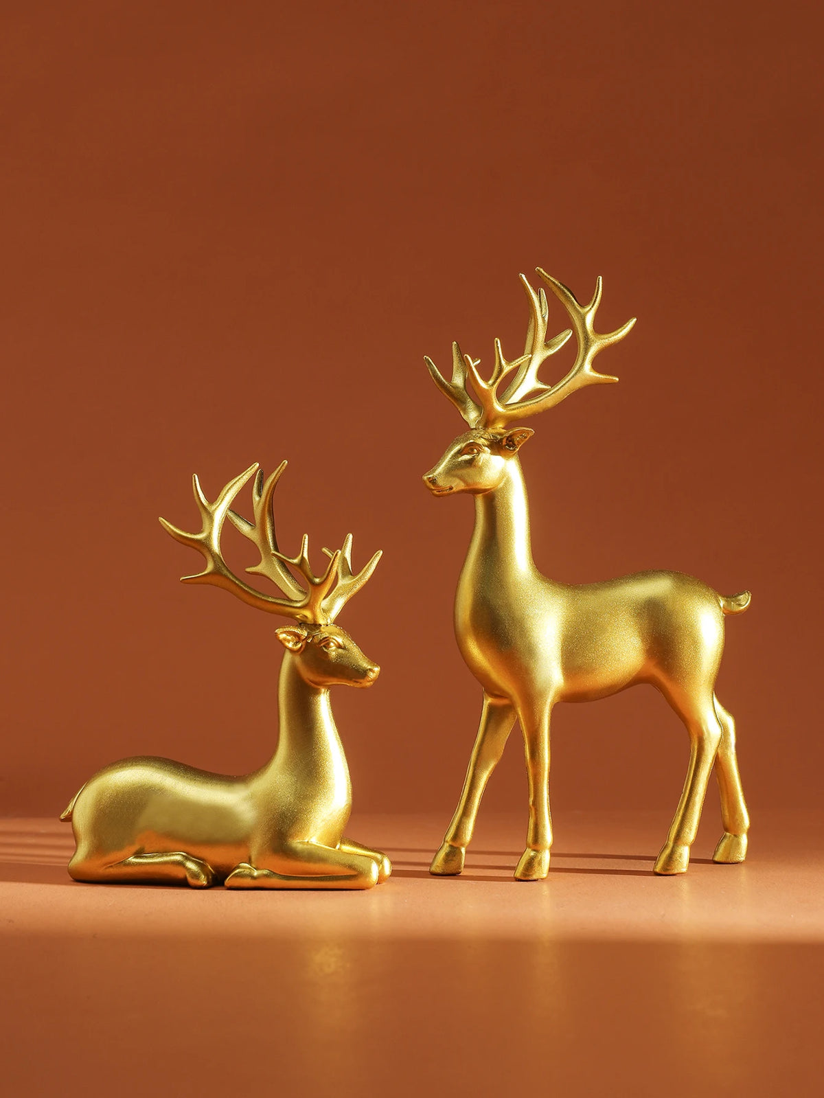 2-Piece Christmas Reindeer Table Decor