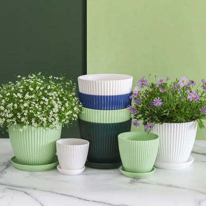 Round Planter Pot with Tray